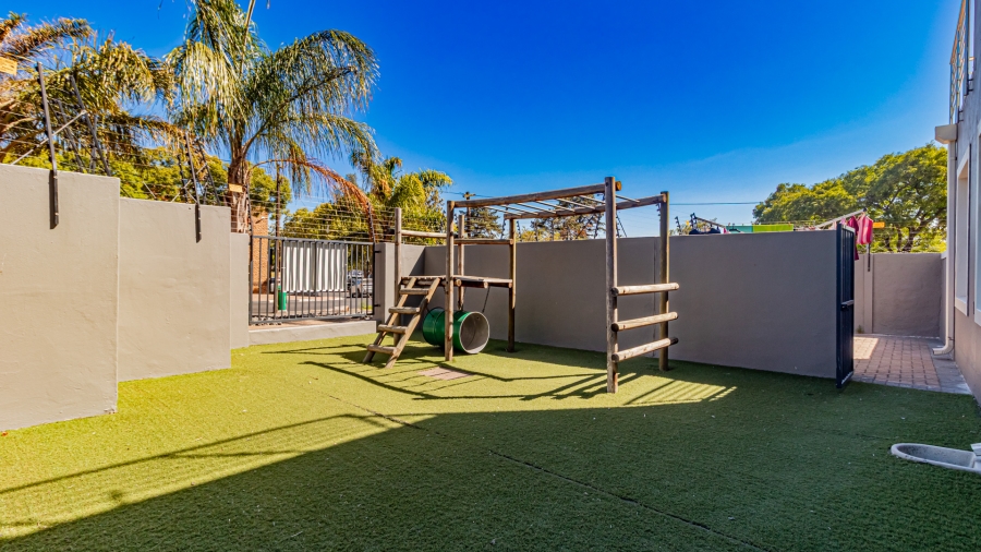 2 Bedroom Property for Sale in Durbanville Western Cape